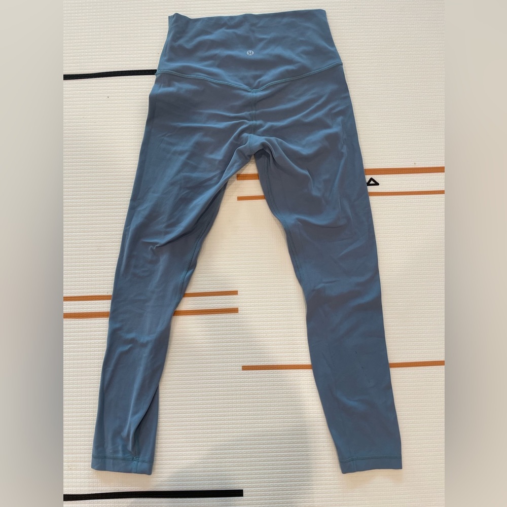 Lululemon Align nulu leggings. Size 6, GUC